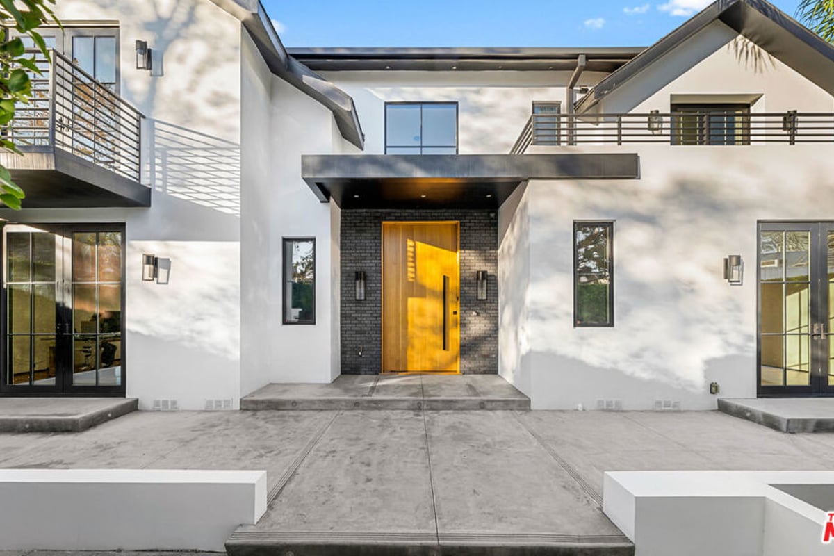6115 W 6th Street, Los Angeles, CA 90048 — photo 1 of 25