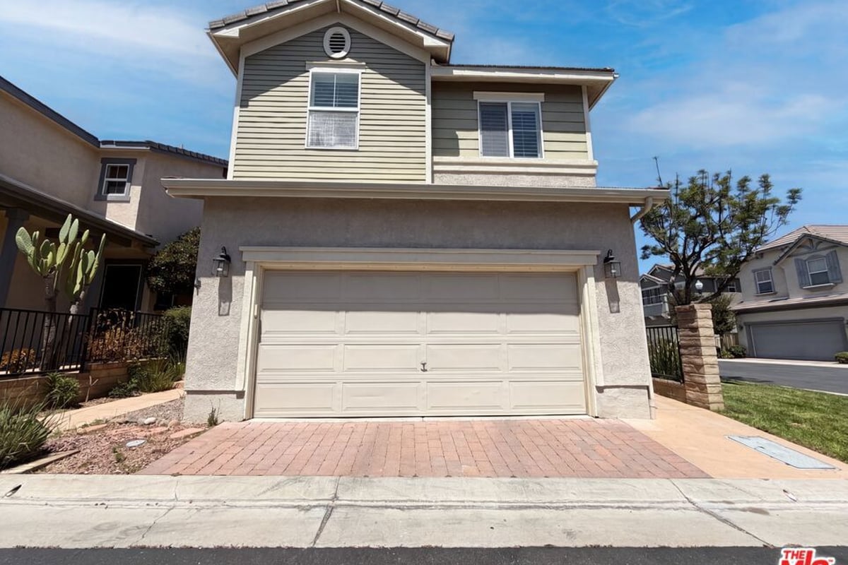 29202 Cowboy Court, Valencia, CA 91354 — photo 1 of 25