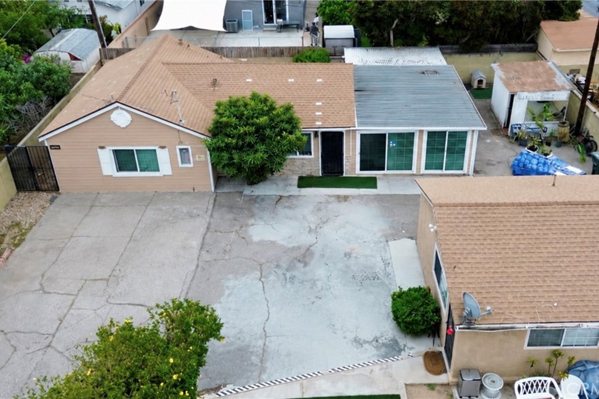22040 Normandie, Torrance, CA 90502 — photo 1 of 9