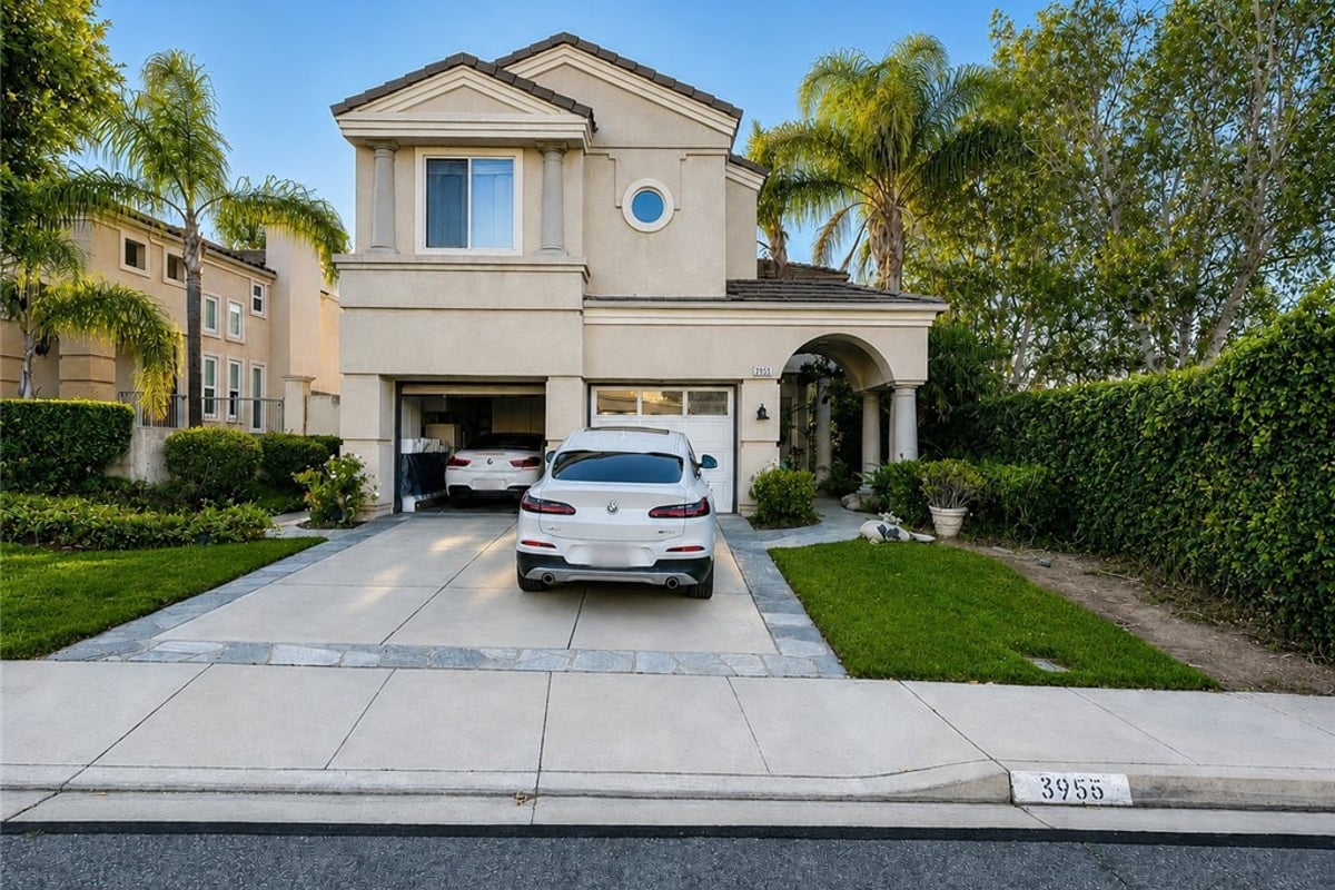 3955 Sunsetridge Road, Moorpark, CA 93021 — photo 1 of 15