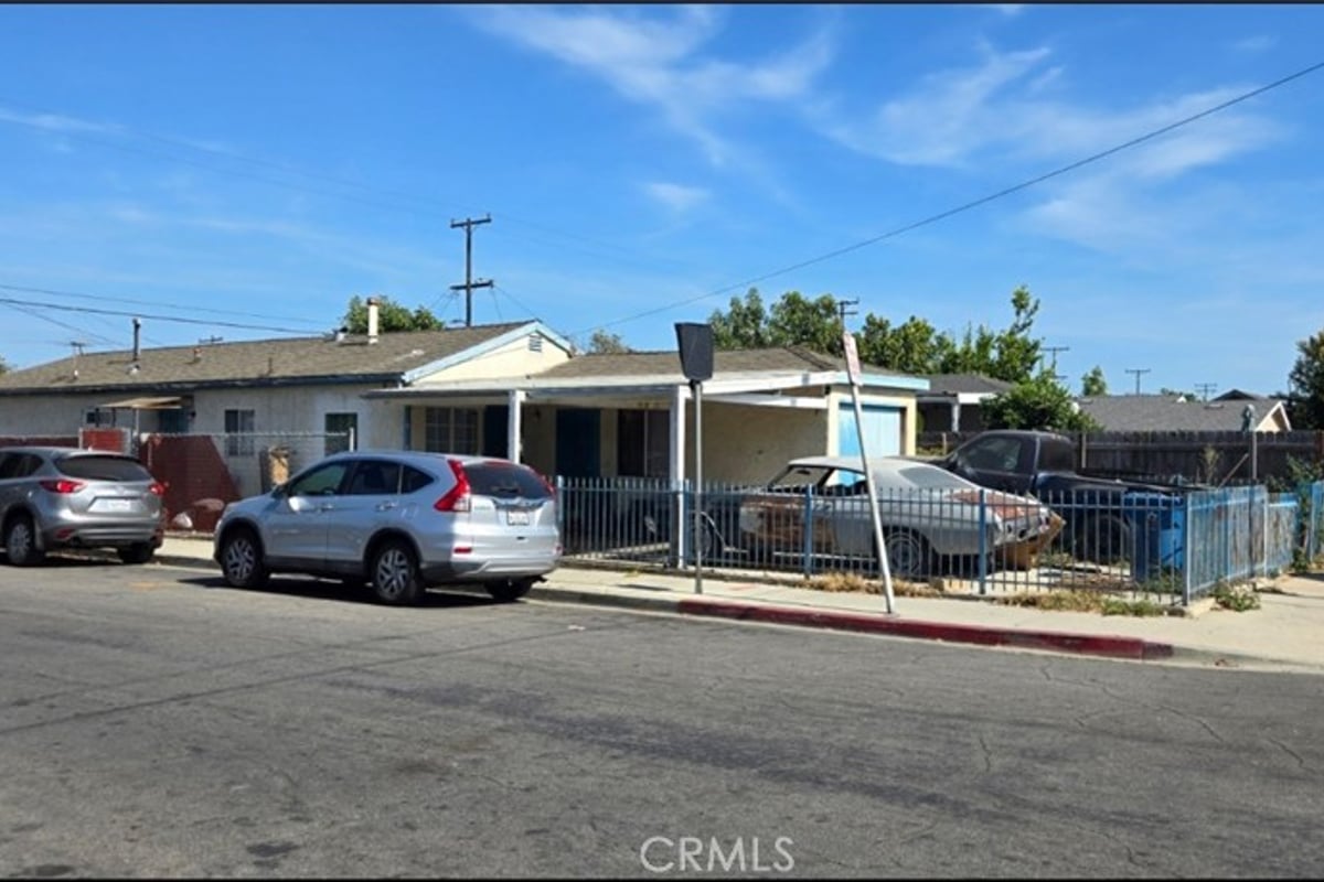 9500 Croesus Avenue, Los Angeles, CA 90002 — photo 1 of 1