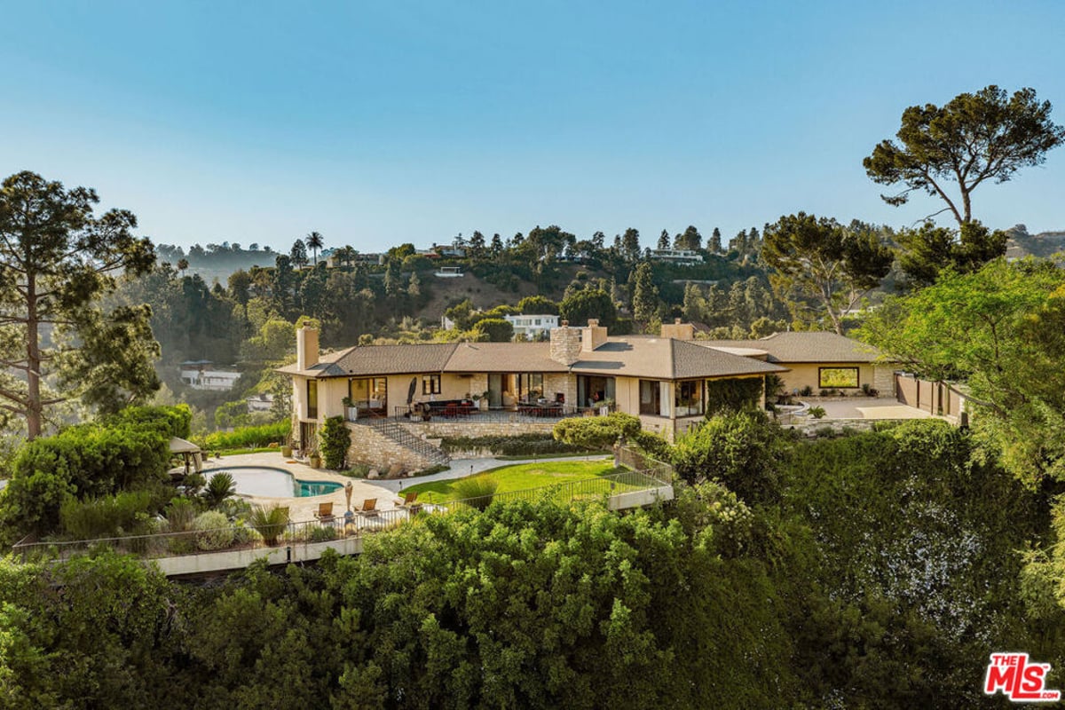 1131 Miradero Road, Beverly Hills, CA 90210 — photo 1 of 42