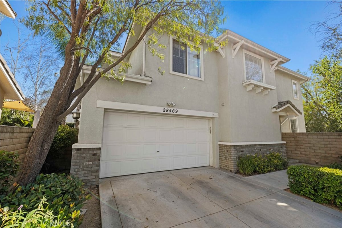 28469 Meadowlark Court, Valencia, CA 91354 — photo 1 of 28