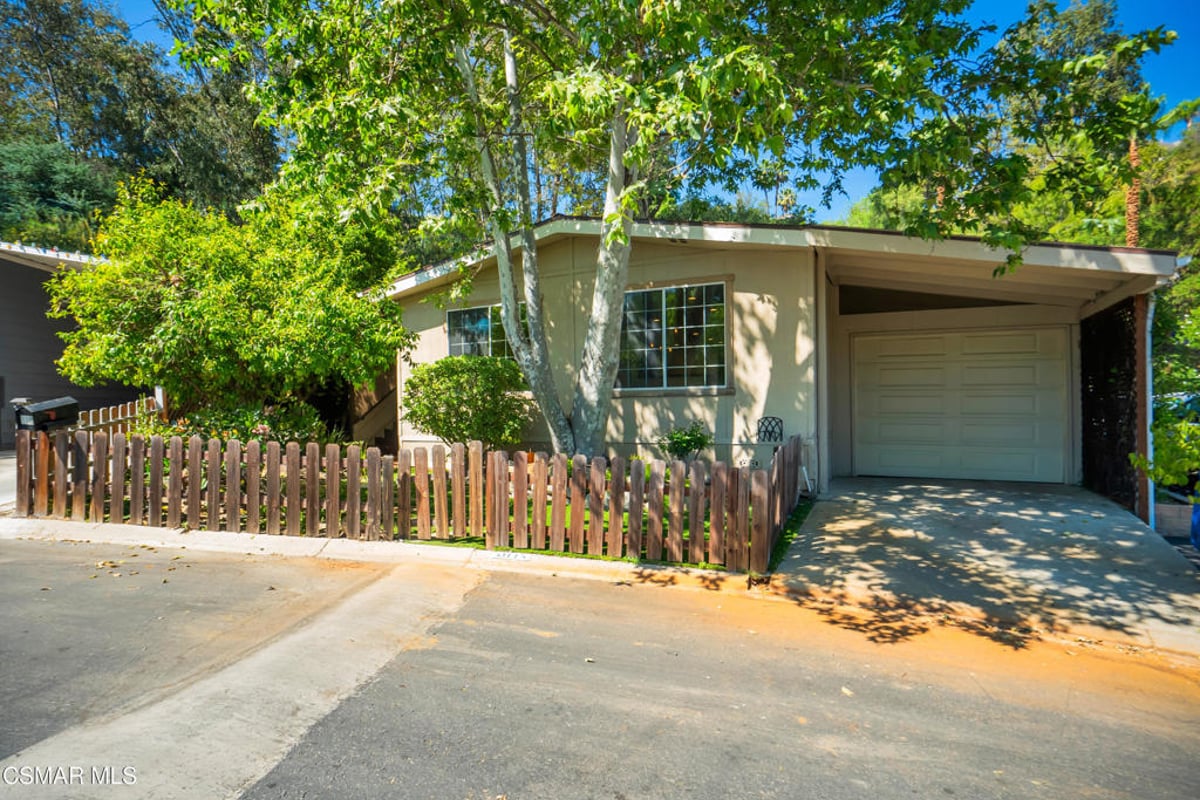 23777 Mulholland Highway 115, Calabasas, CA 91302 — photo 1 of 44