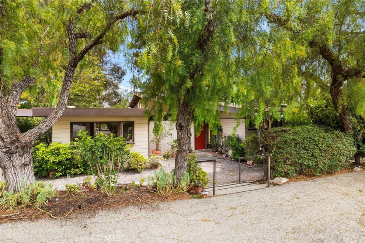 34 Sweetbay, Rancho Palos Verdes, CA 90275 — photo 1 of 48