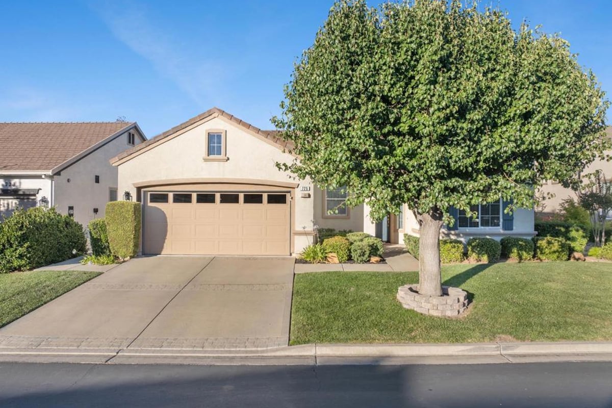 725 Richardson Drive, Brentwood, CA 94513 — photo 1 of 30