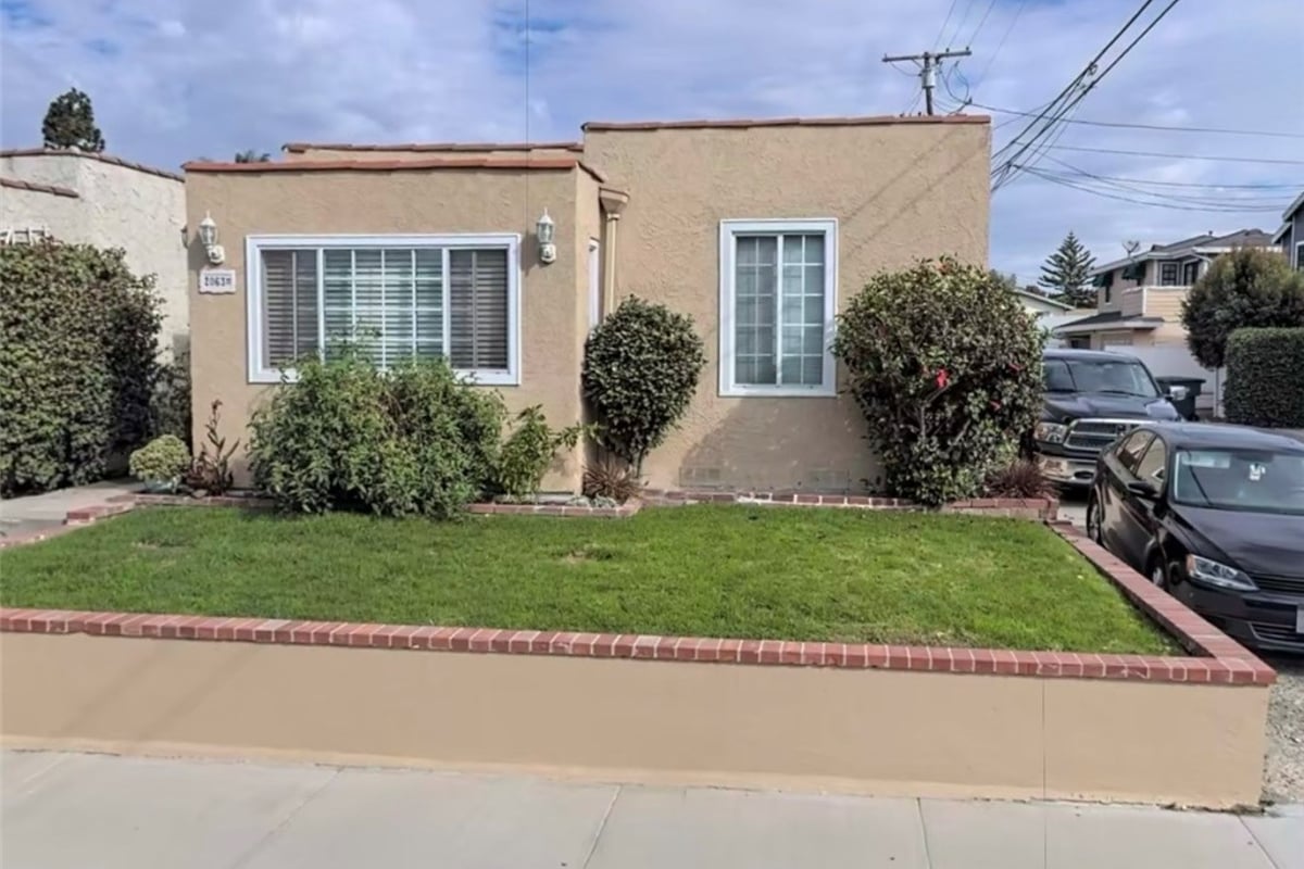 2063 W 220th Street, Torrance, CA 90501 — photo 1 of 33