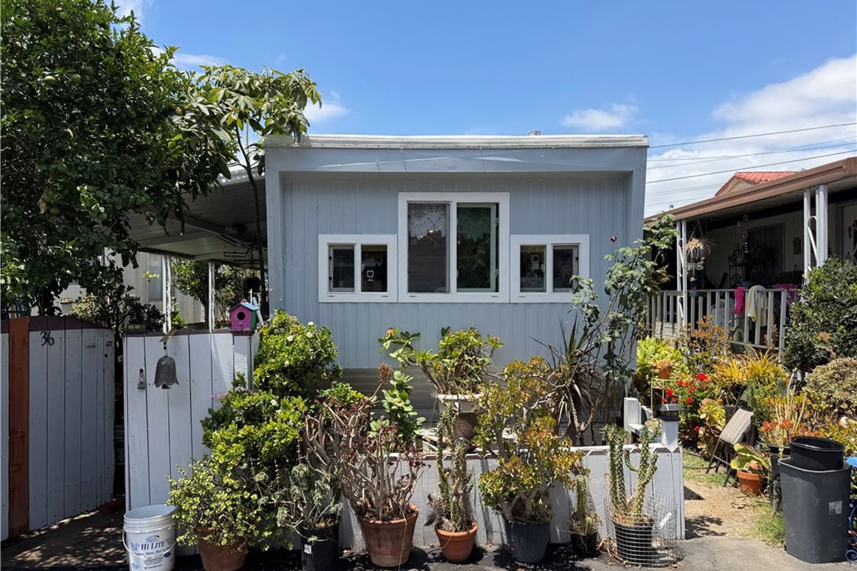 520 E Carson Street, Carson, CA 90745 — photo 1 of 16