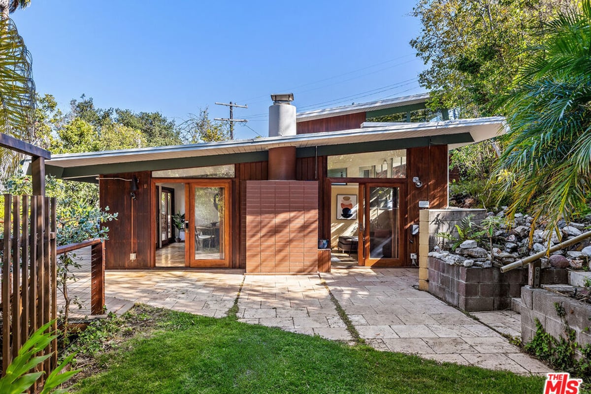 716 Rochedale Way, Los Angeles, CA 90049 — photo 1 of 17