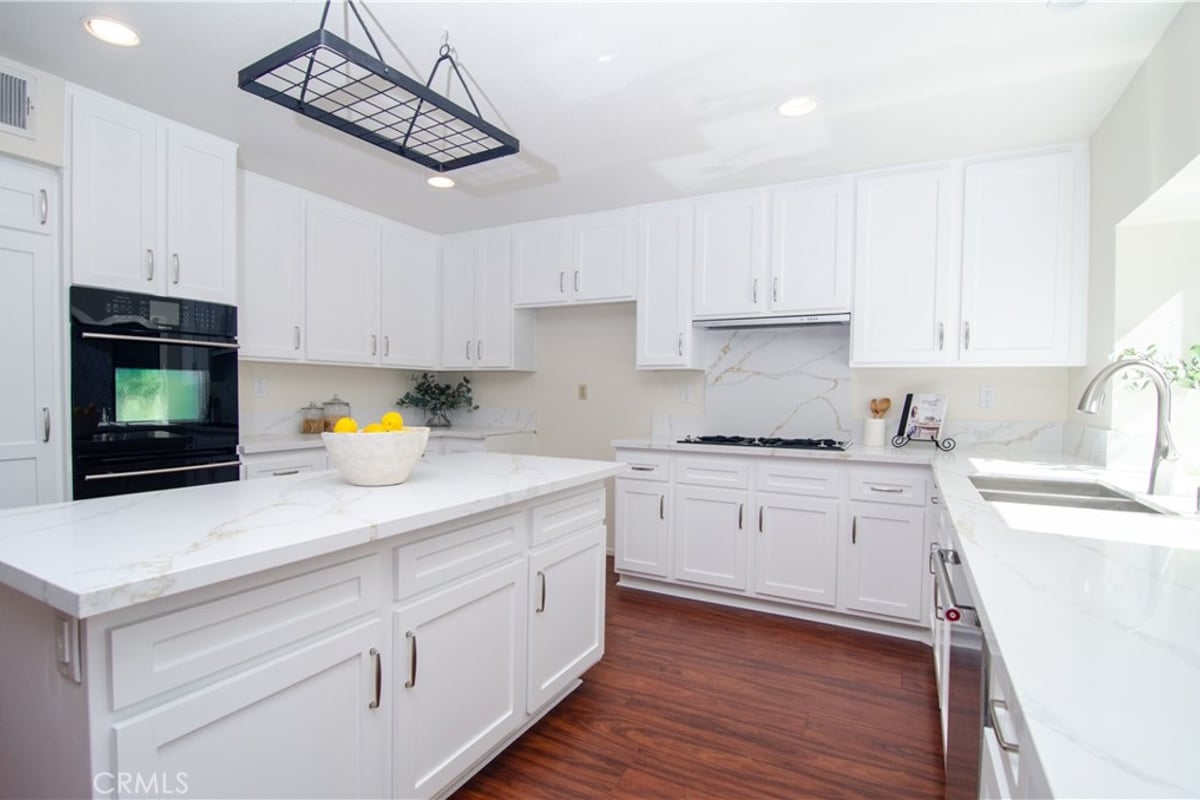 24371 Crestview Drive, Newhall, CA 91321 — photo 1 of 75