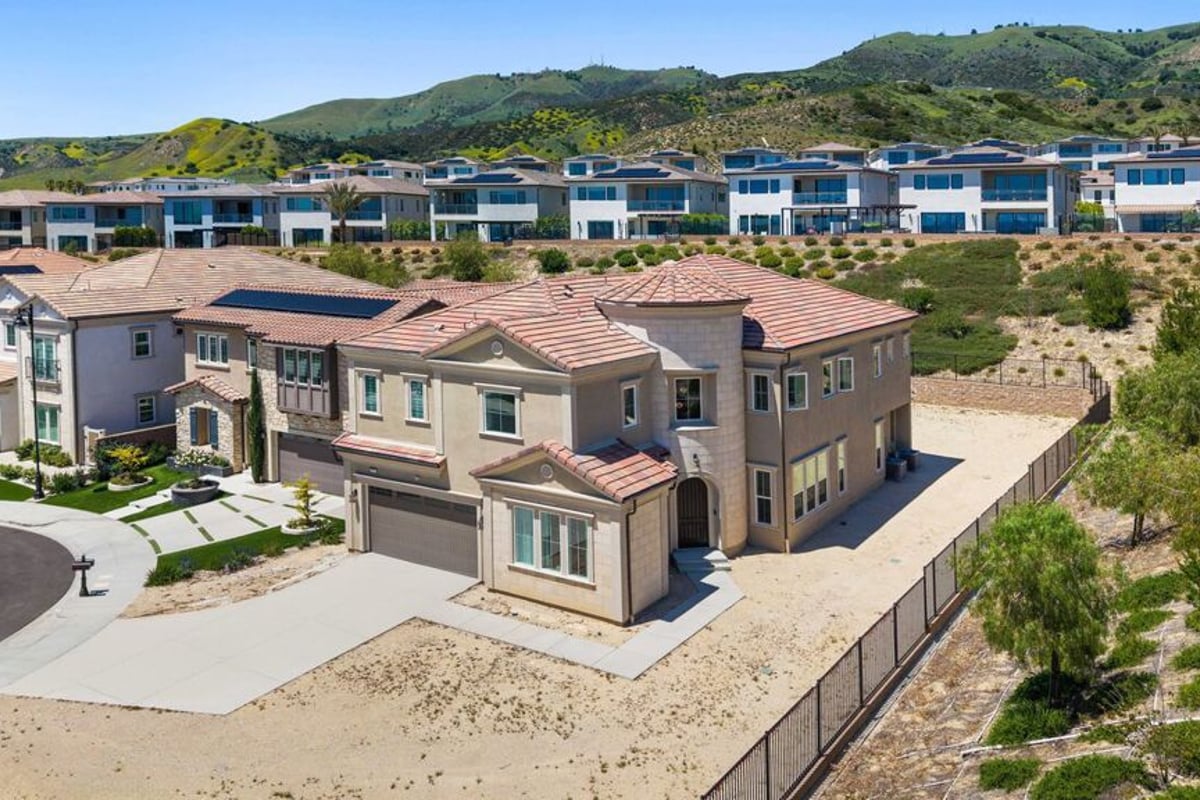20517 W Deer Grass Court, Porter Ranch, CA 91326 — photo 1 of 75