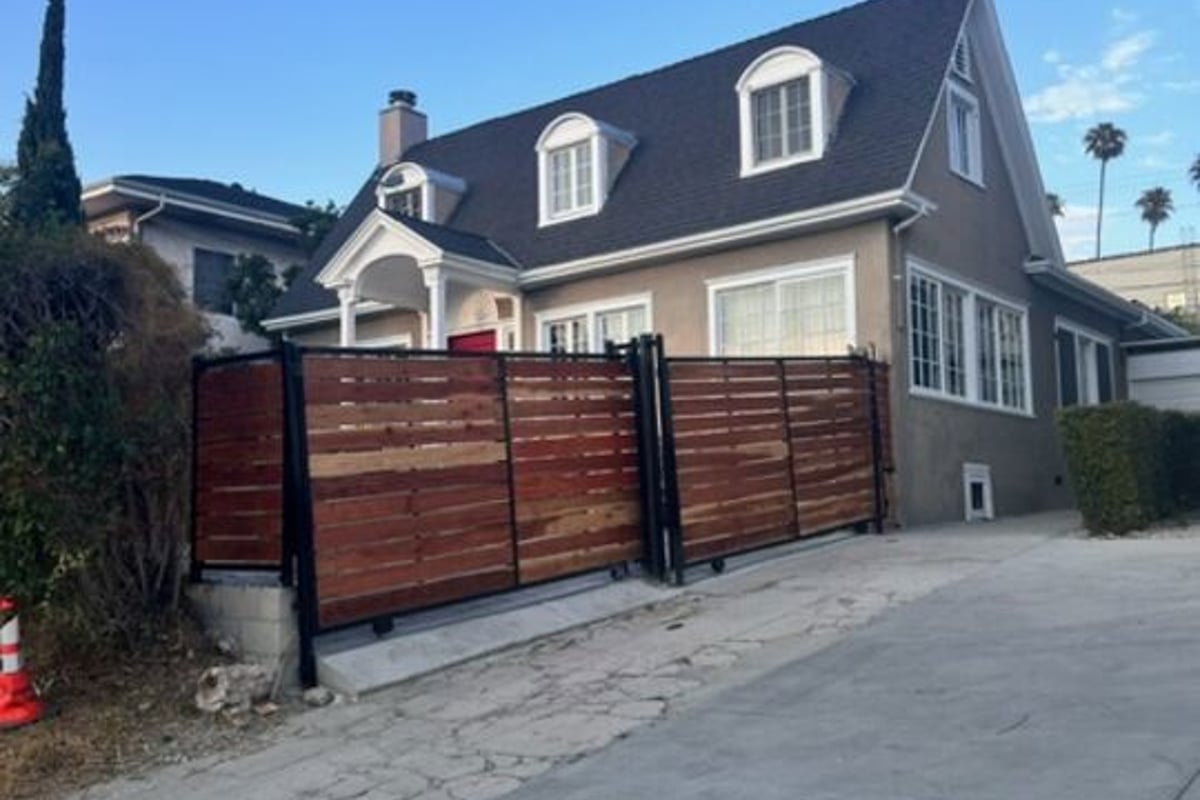 508 S Wilton Place, Los Angeles, CA 90020 — photo 1 of 27