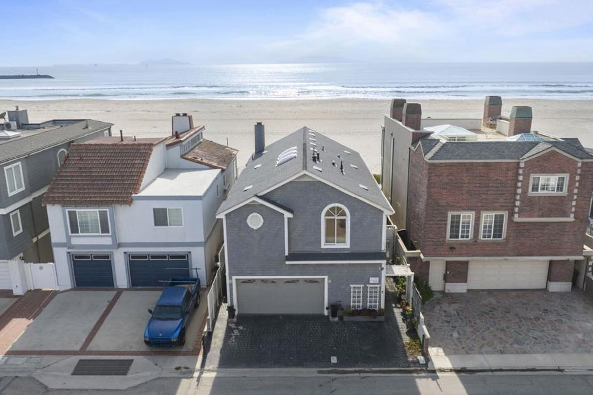 3541 Ocean Drive, Oxnard, CA 93035 — photo 1 of 57