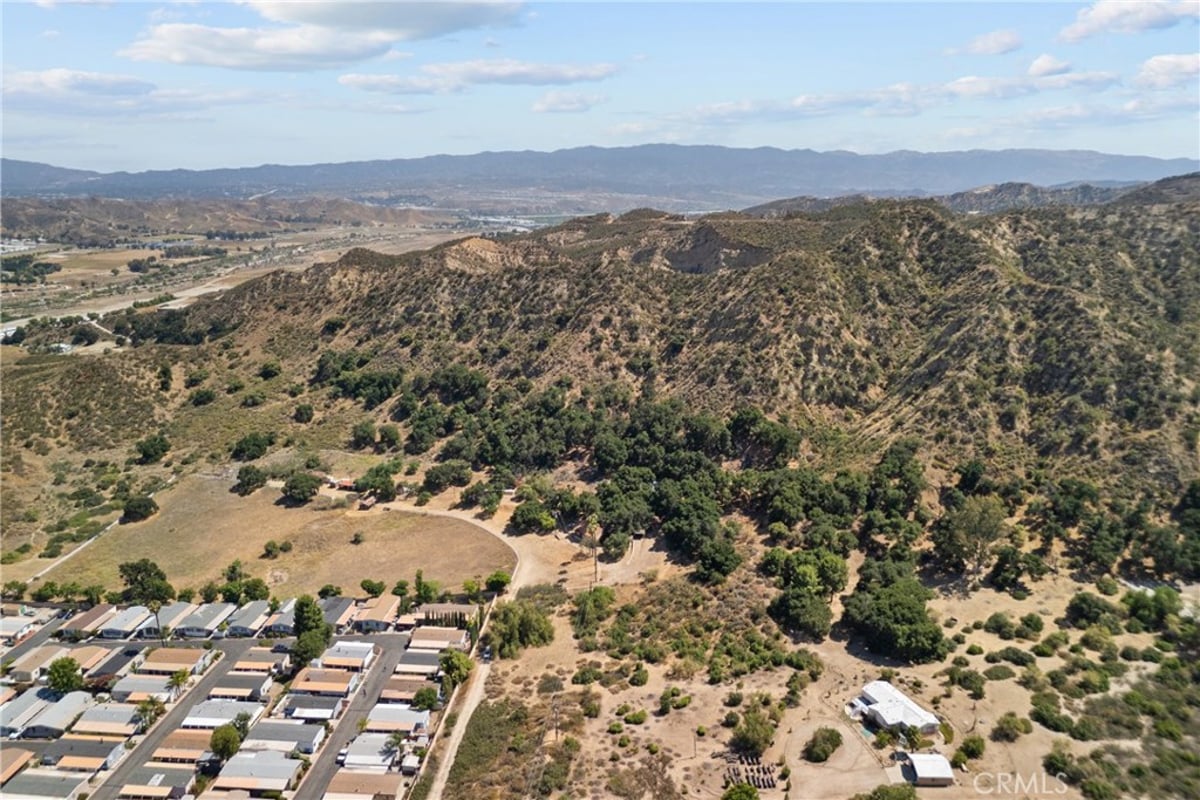 27772 Parker Rd, Castaic, CA 91384 — photo 1 of 31