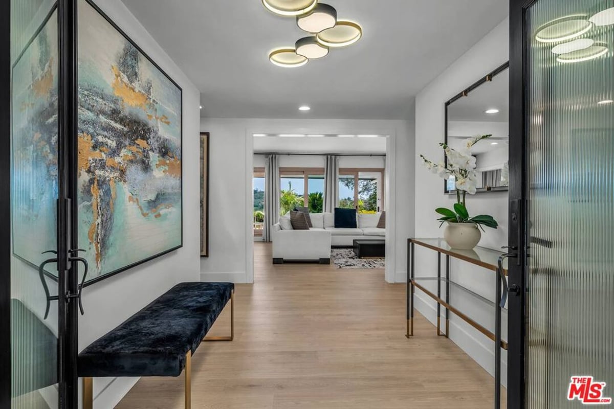 2144 Banyan Drive, Los Angeles, CA 90049 — photo 1 of 46