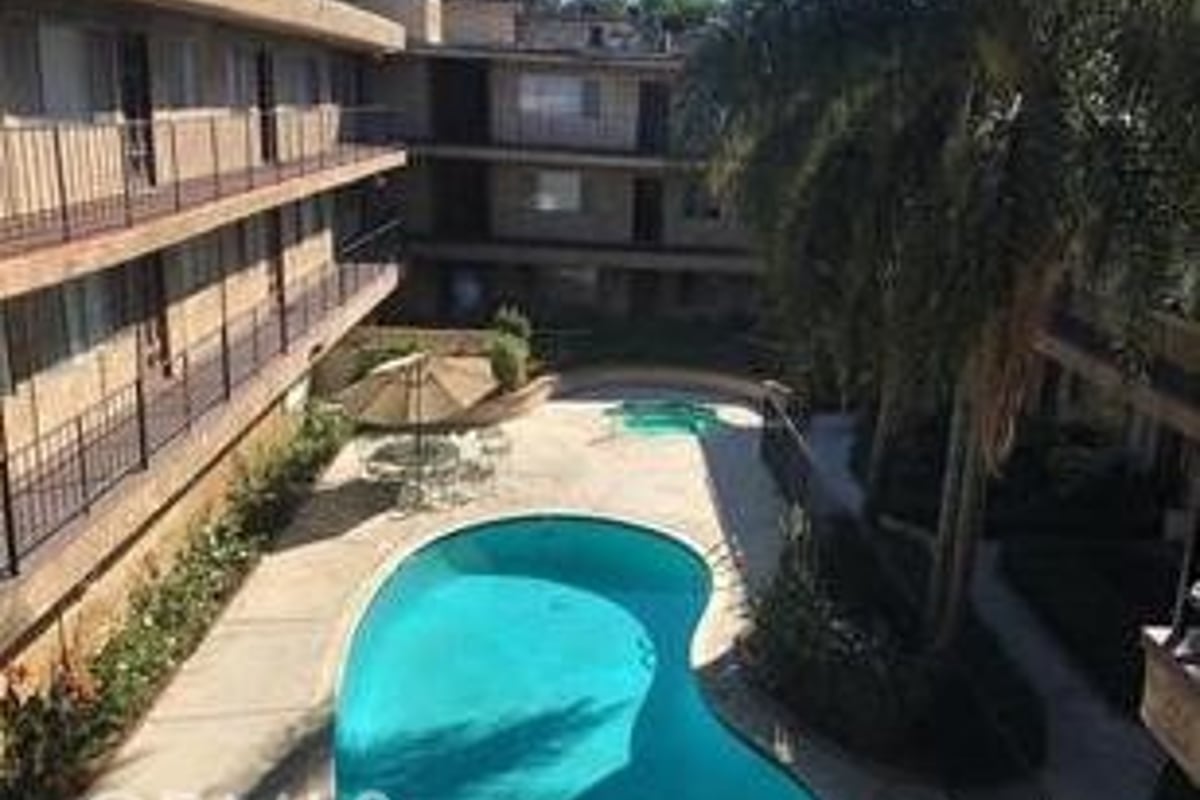8505 Columbus Avenue 211, North Hills, CA 91343 — photo 1 of 12