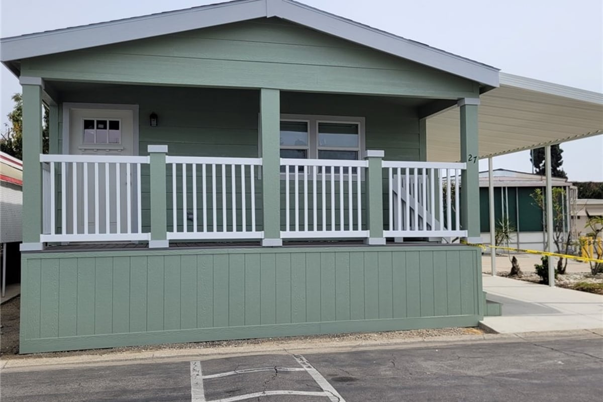 10550 Dunlap Crossing Road 27, Whittier, CA 90606 — photo 1 of 15