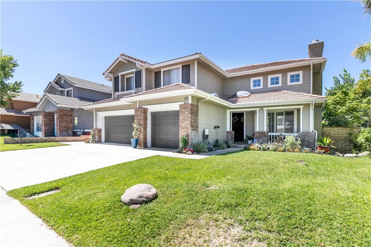 14266 Sequoia, Canyon Country, CA 91387 — photo 1 of 31
