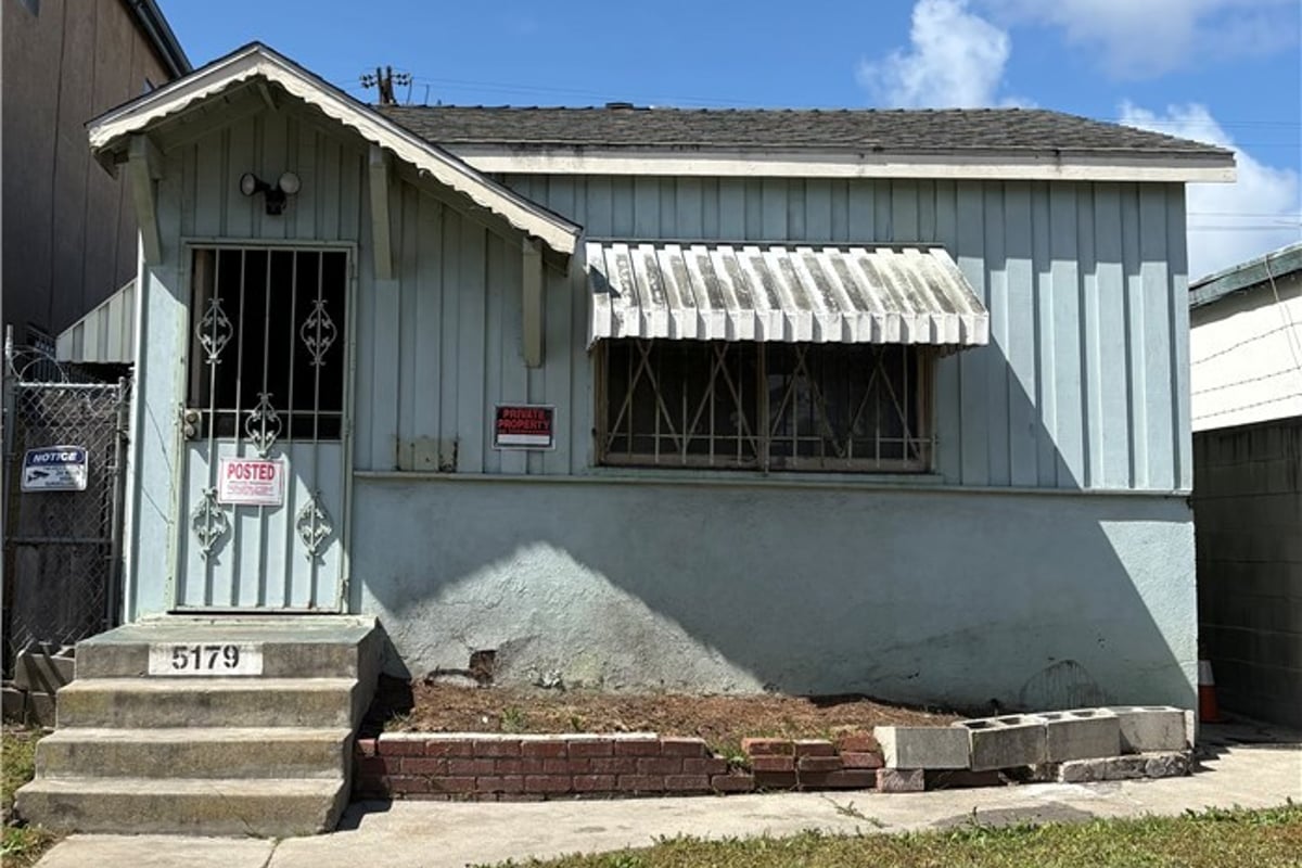 5179 Inglewood Blvd., Culver City, CA 90230 — photo 1 of 4