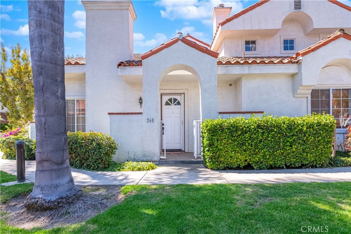 268 Camino Cortina, Camarillo, CA 93010 — photo 1 of 65