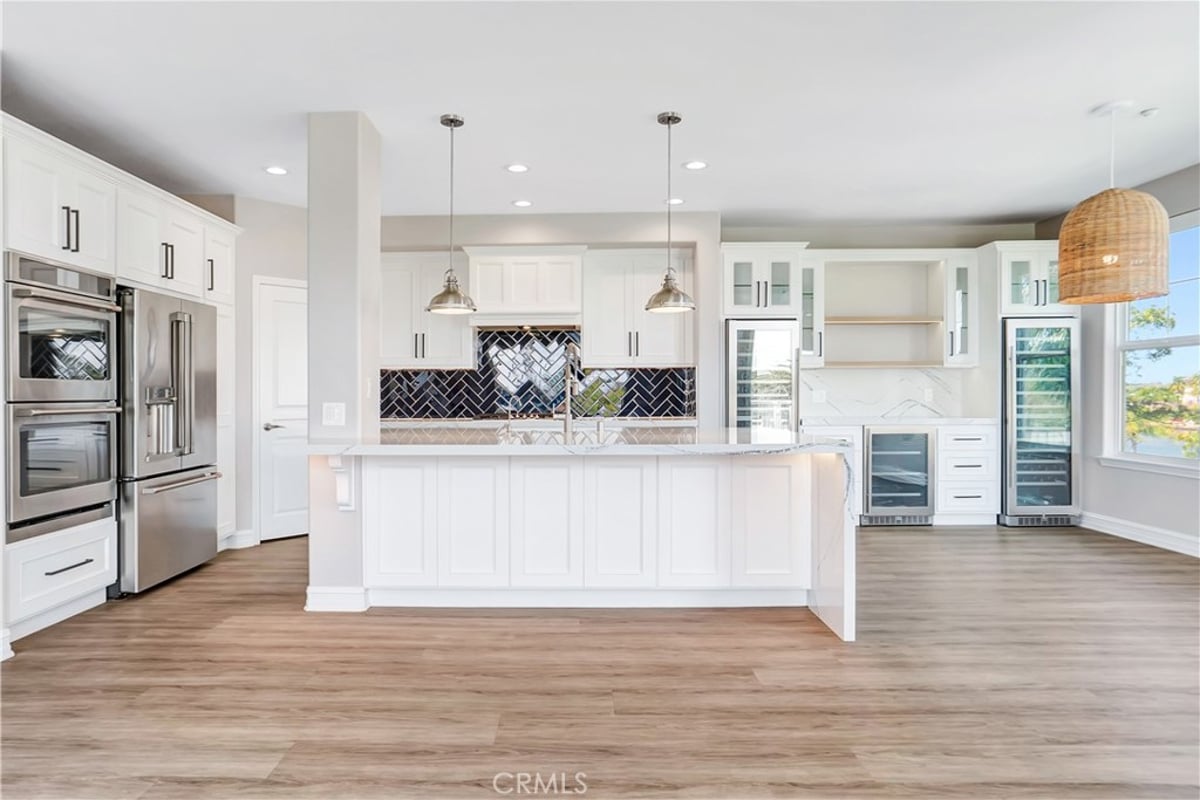 1431 Windshore, Oxnard, CA 93035 — photo 1 of 33