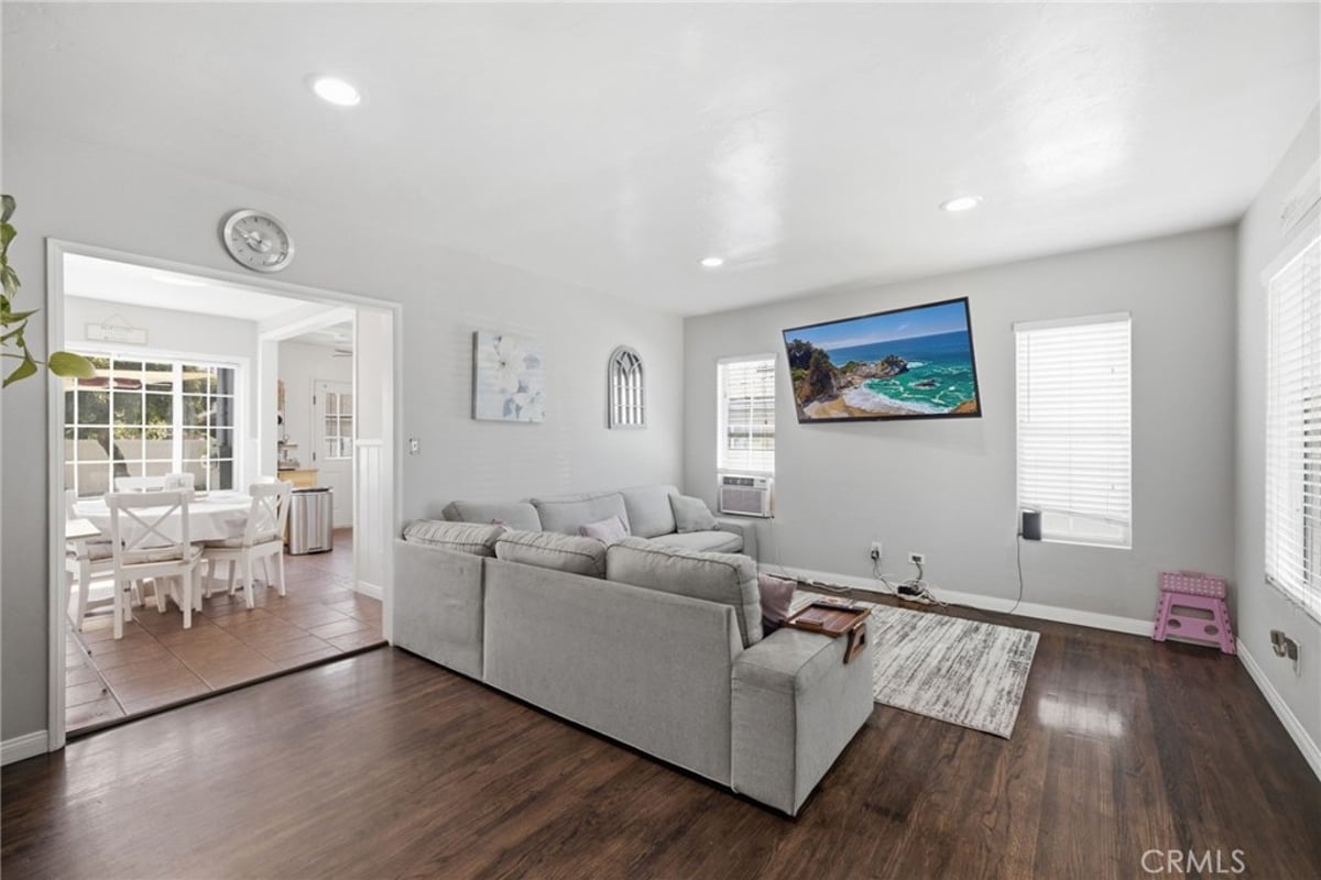 5952 Gaviota, Long Beach, CA 90805 — photo 1 of 40
