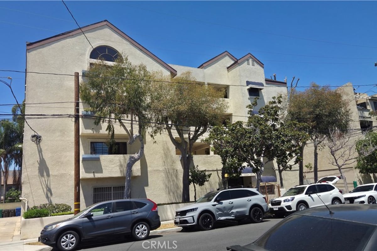 2309 E 17th 202, Long Beach, CA 90804 — photo 1 of 53