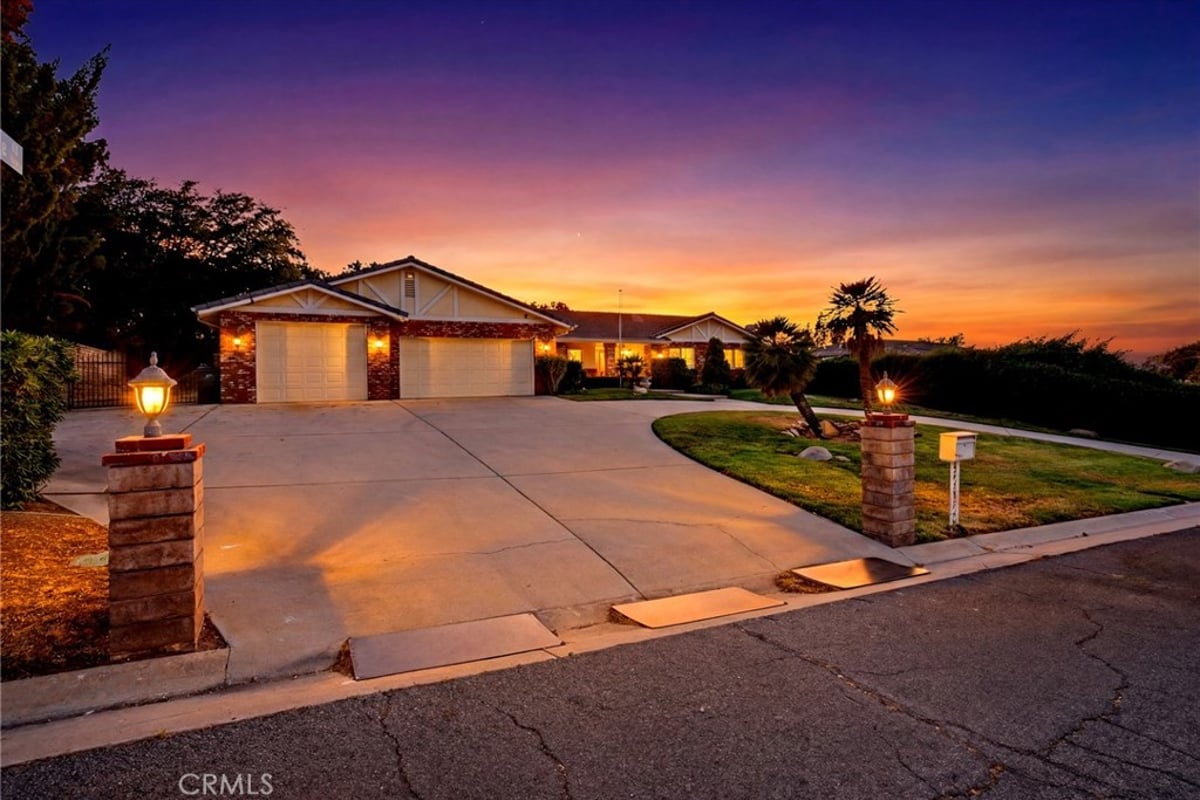 41653 62nd Street W, Palmdale, CA 93551 — photo 1 of 53