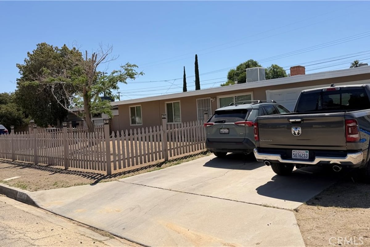44423 3rd E, Lancaster, CA 93535 — photo 1 of 27