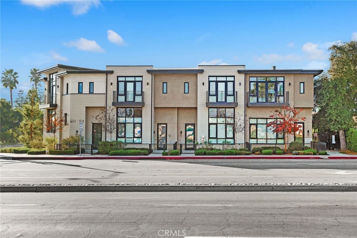 501 N Santa Anita, Arcadia, CA 91006 — photo 1 of 4