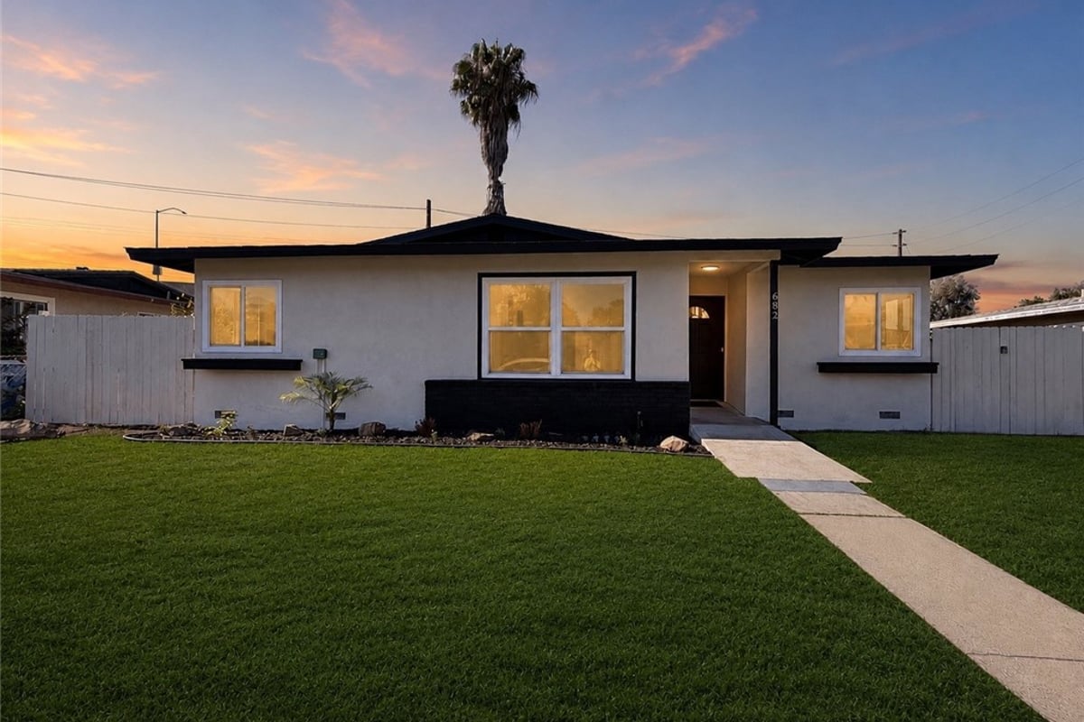 682 E La Verne Avenue, Pomona, CA 91767 — photo 1 of 25