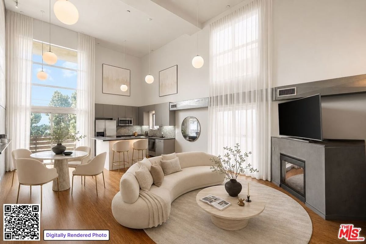7062 Hawthorn Avenue 203, Los Angeles, CA 90028 — photo 1 of 24