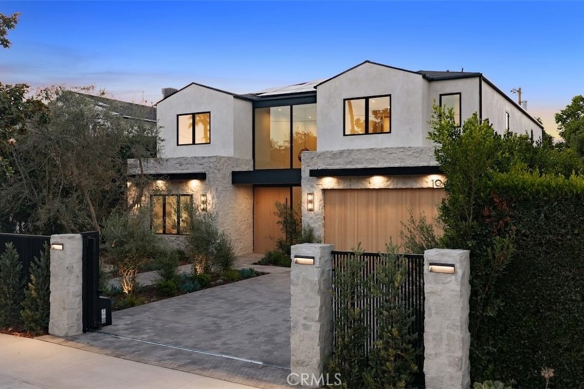 10433 Valley Spring Lane, Toluca Lake, CA 91602 — photo 1 of 69