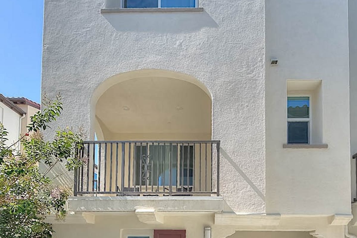 2750 W 182nd 120, Torrance, CA 90504 — photo 1 of 49