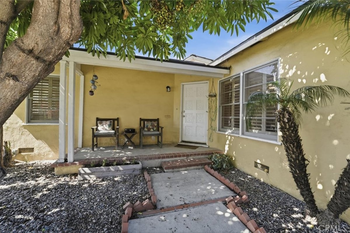 2840 Magnolia, Long Beach, CA 90806 — photo 1 of 35
