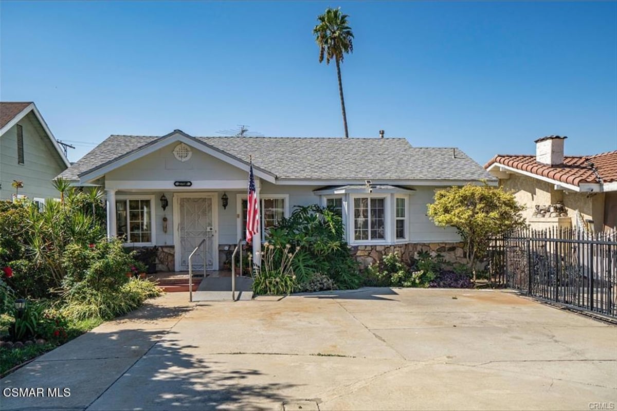 2706 W Avenue 30, Los Angeles, CA 90065 — photo 1 of 35