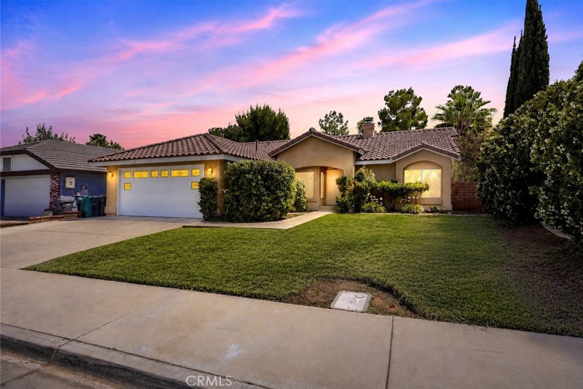 3202 Angeleno Place, Palmdale, CA 93551 — photo 1 of 41