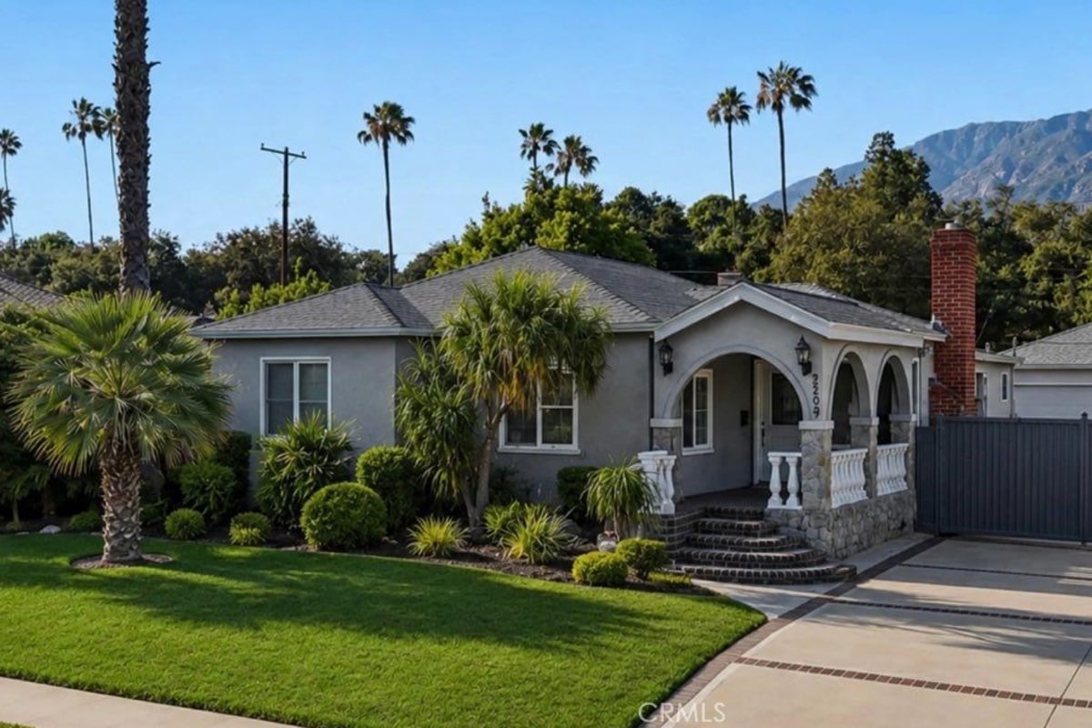 2209 Queensberry, Pasadena, CA 91104 — photo 1 of 3