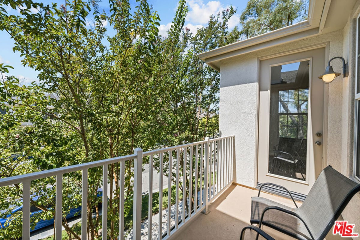 24136 Victoria Lane 23, Valencia, CA 91355 — photo 1 of 30