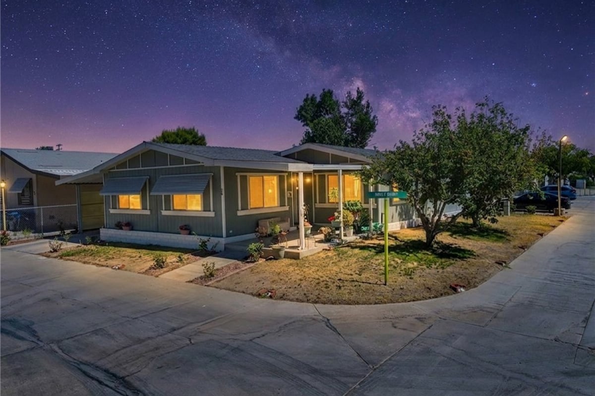 45465 E 25th Street 26, Lancaster, CA 93535 — photo 1 of 48