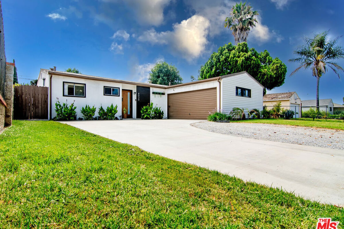 8030 Hesperia Avenue, Los Angeles, CA 91335 — photo 1 of 23