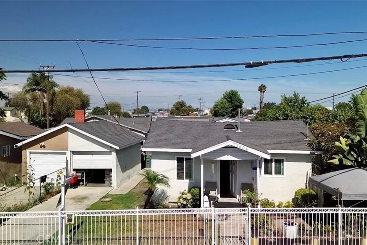 13606 S Largo Avenue, Compton, CA 90222 — photo 1 of 11