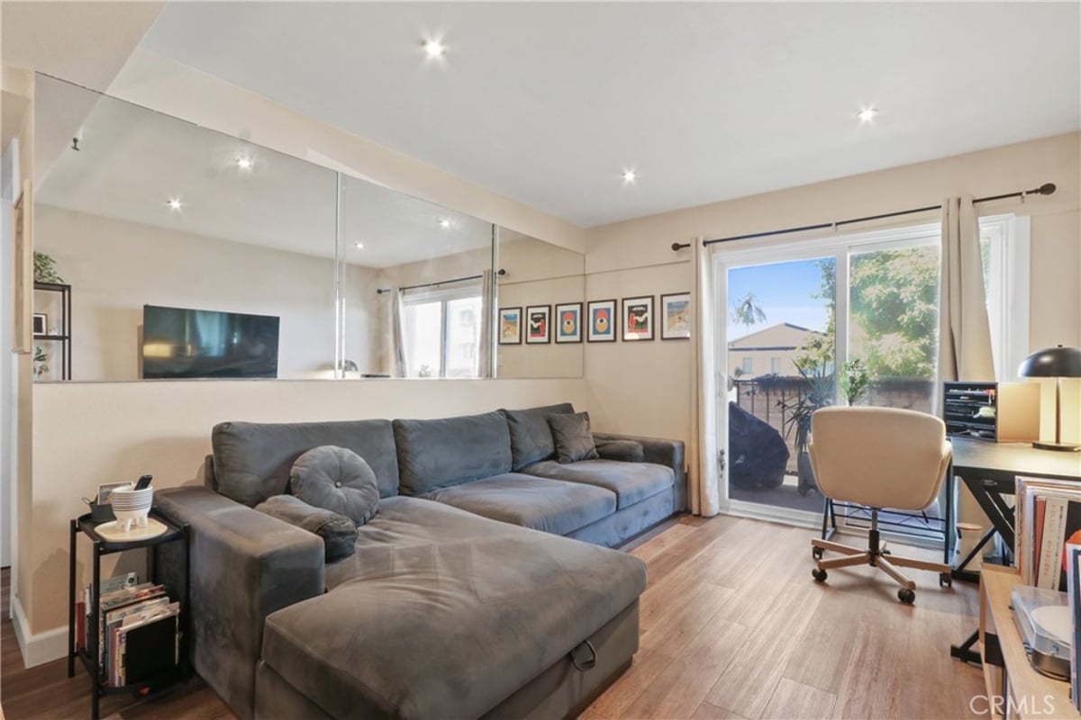 460 Golden 104, Long Beach, CA 90802 — photo 1 of 21