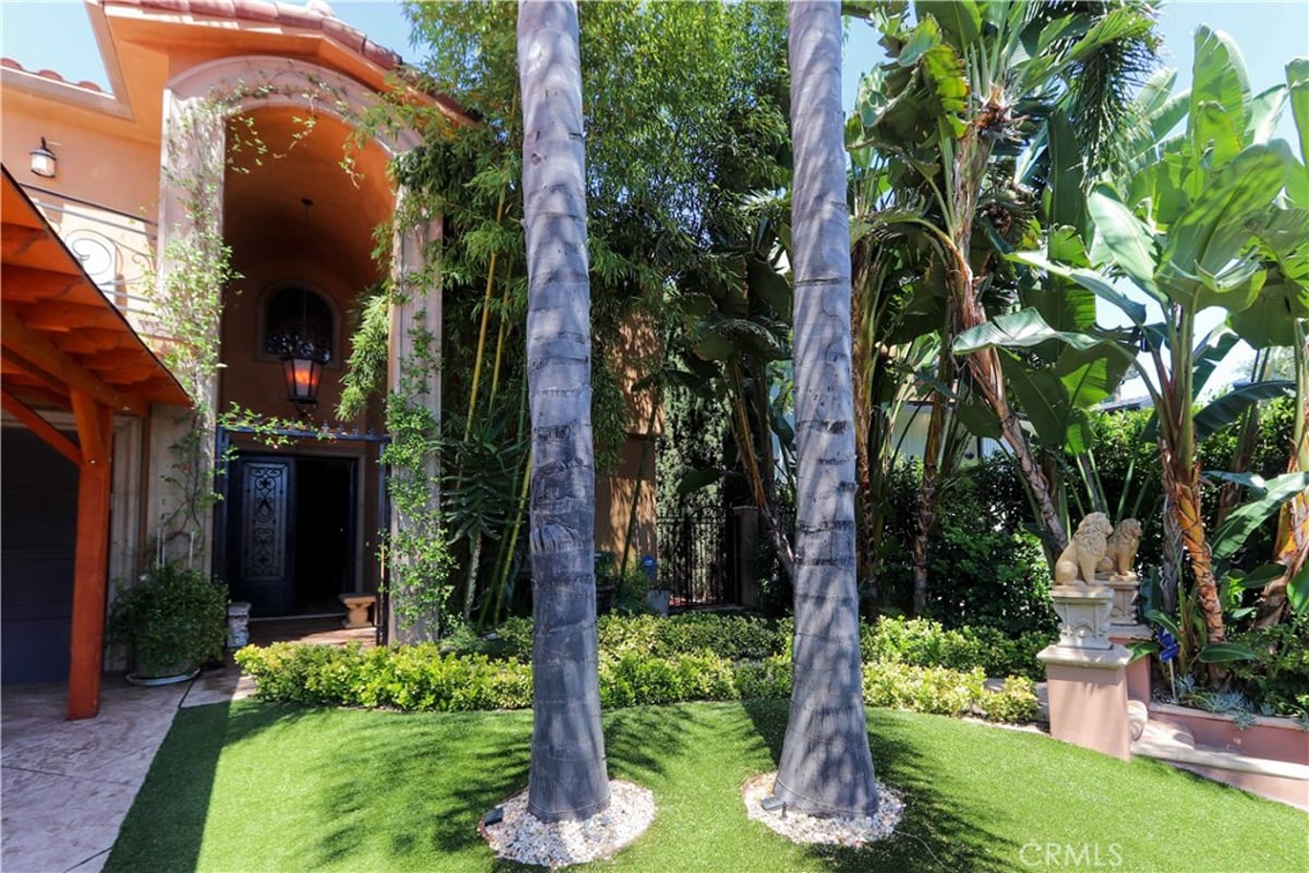 4759 Lemona, Sherman Oaks, CA 91403 — photo 1 of 61