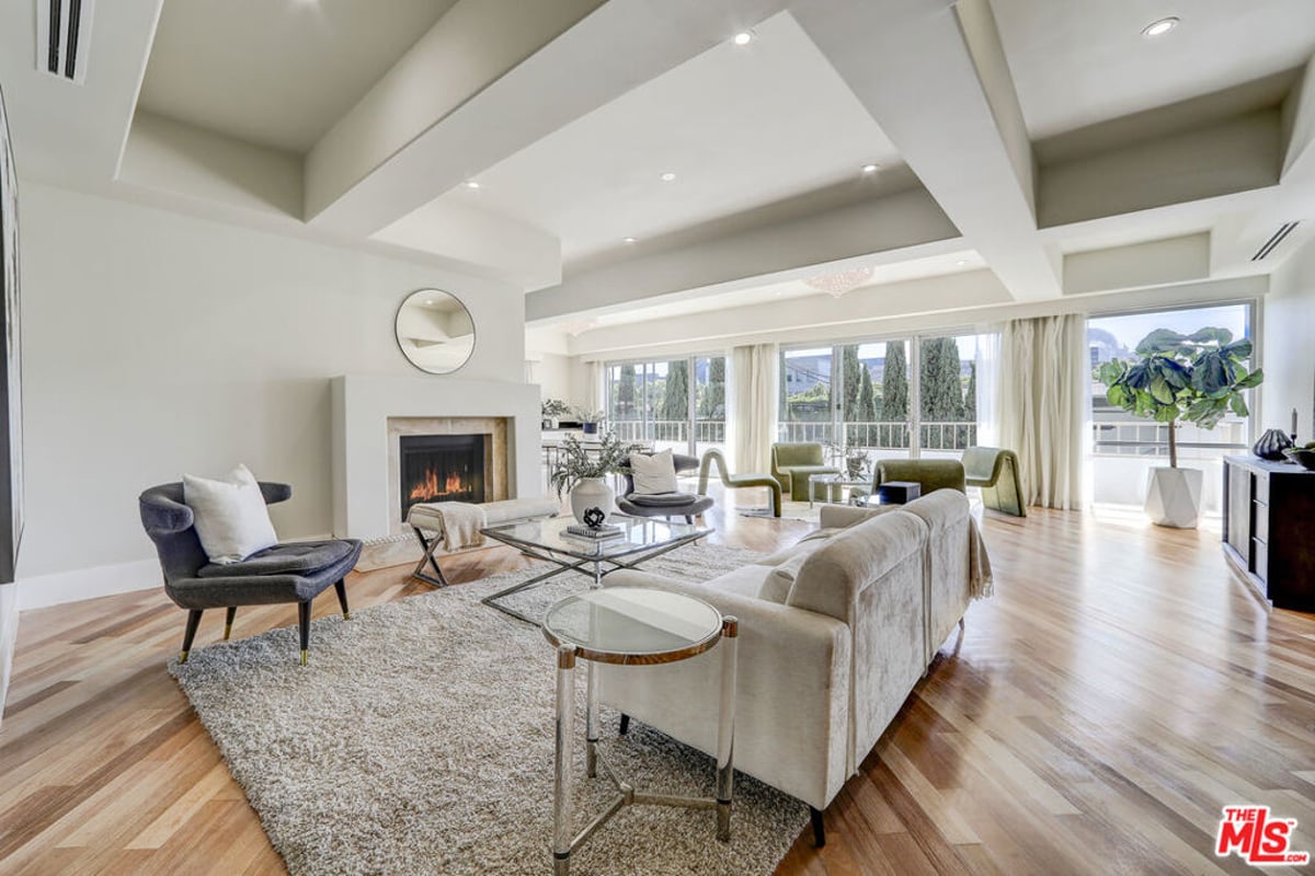339 N Palm Drive 201, Beverly Hills, CA 90210 — photo 1 of 35