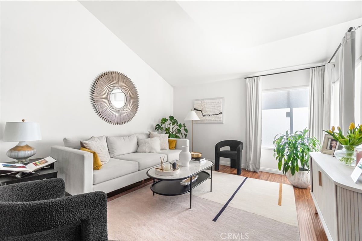 620 W Hyde Park 129, Inglewood, CA 90302 — photo 1 of 21