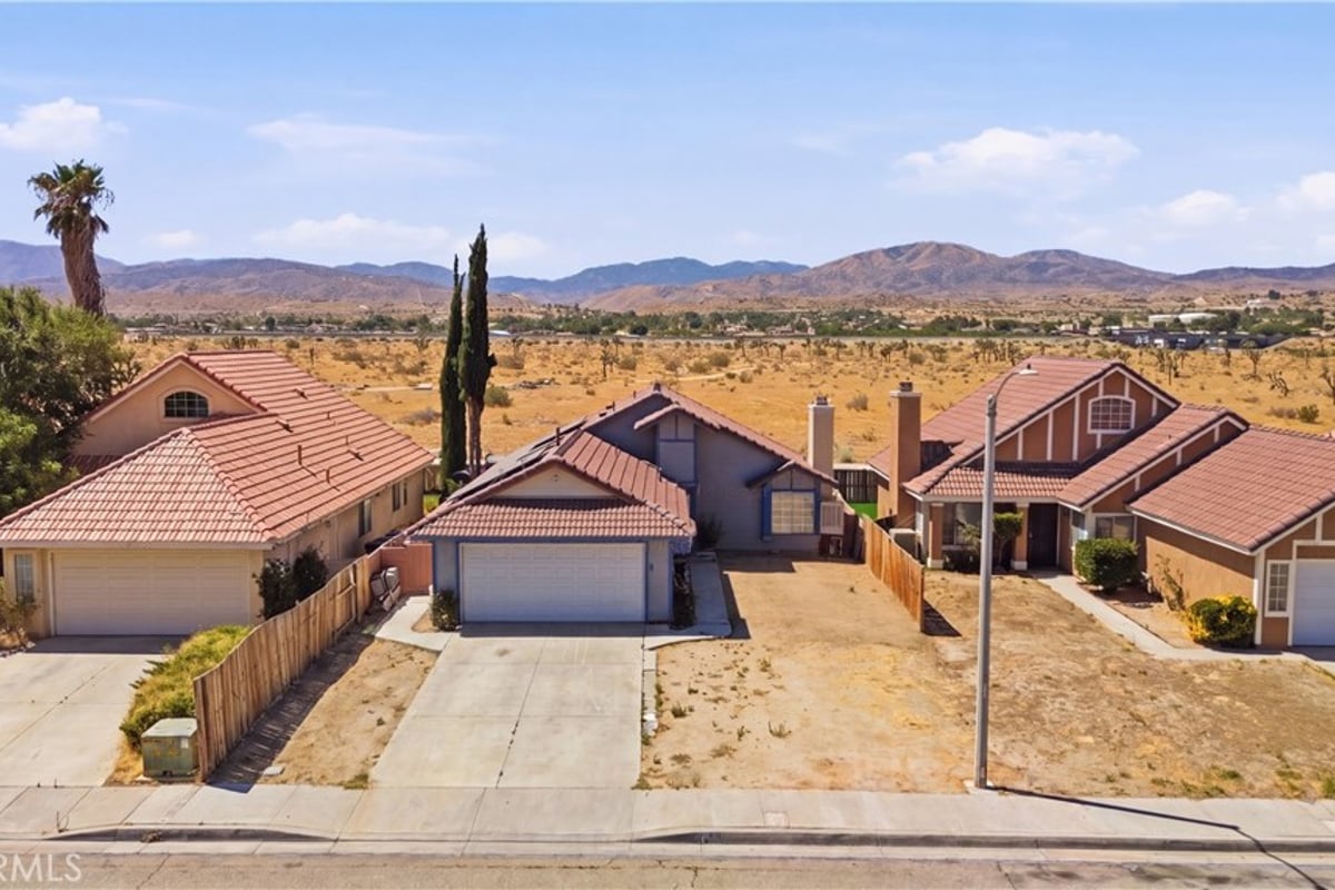 5344 Sunburst Drive, Palmdale, CA 93552 — photo 1 of 17