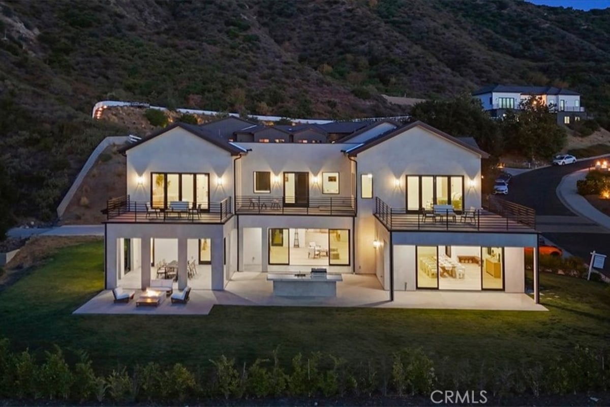 26474 Ranch Creek Road, Canyon Country, CA 91387 — photo 1 of 74