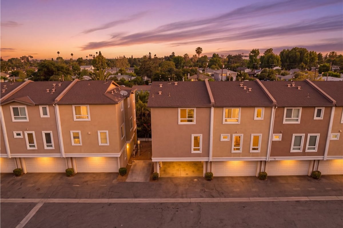 14685 1/2 Sherman, Van Nuys, CA 91405 — photo 1 of 36