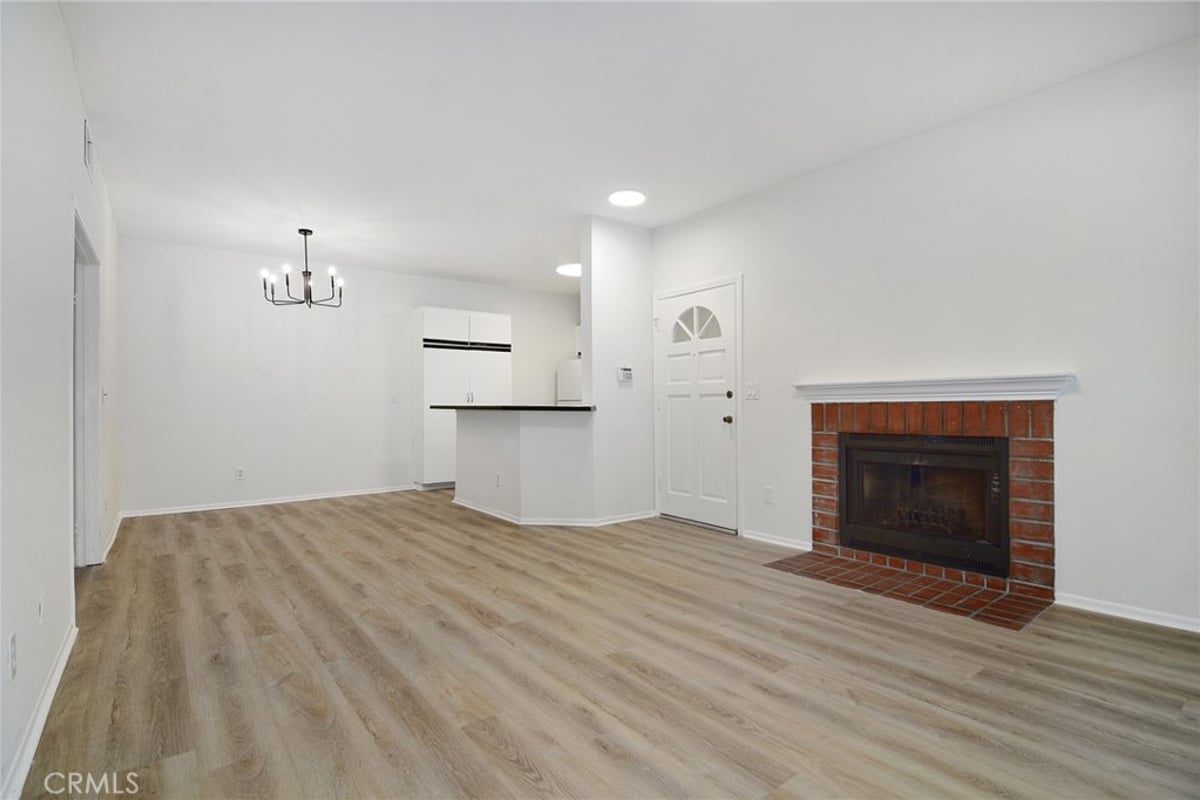 2474 Pleasant Way K, Thousand Oaks, CA 91362 — photo 1 of 17